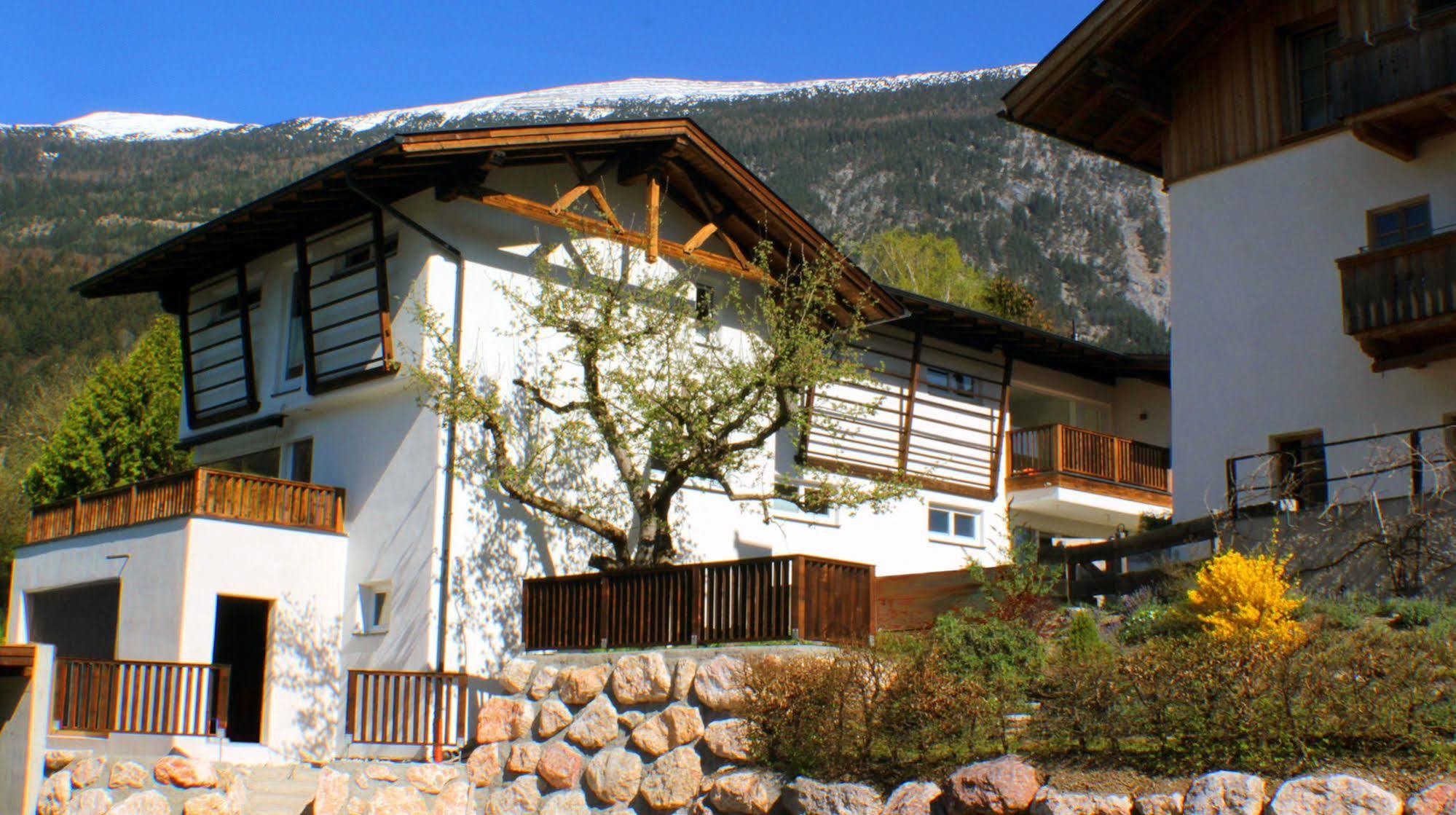 Das Urgestein Stans Exterior photo